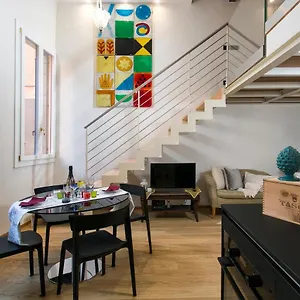  Apartment Angels' Loft